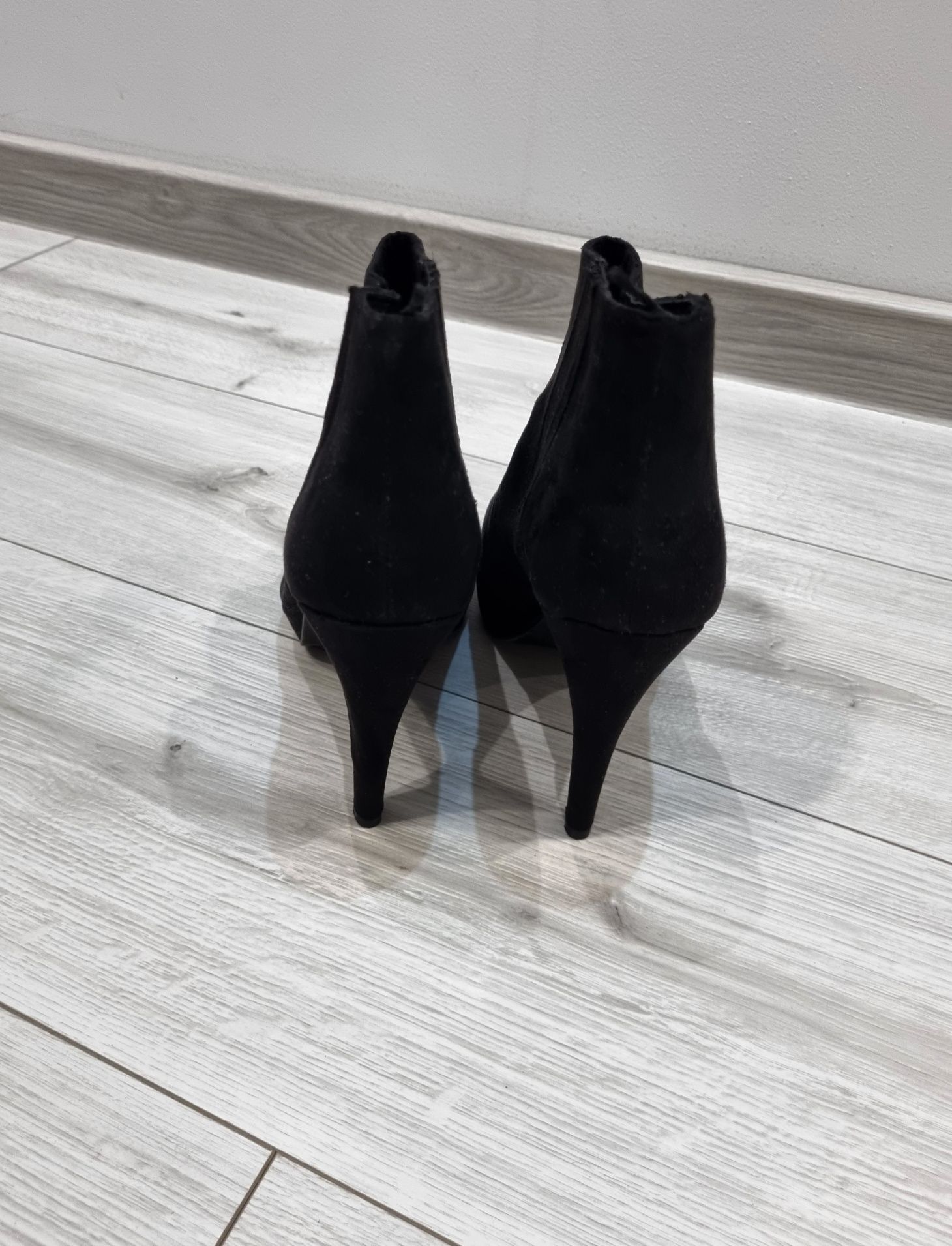 Nowe botki H&M r. 40