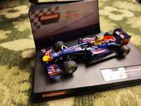 Carrera Evolution 1 32 Red Bull RB9 Vettel no1