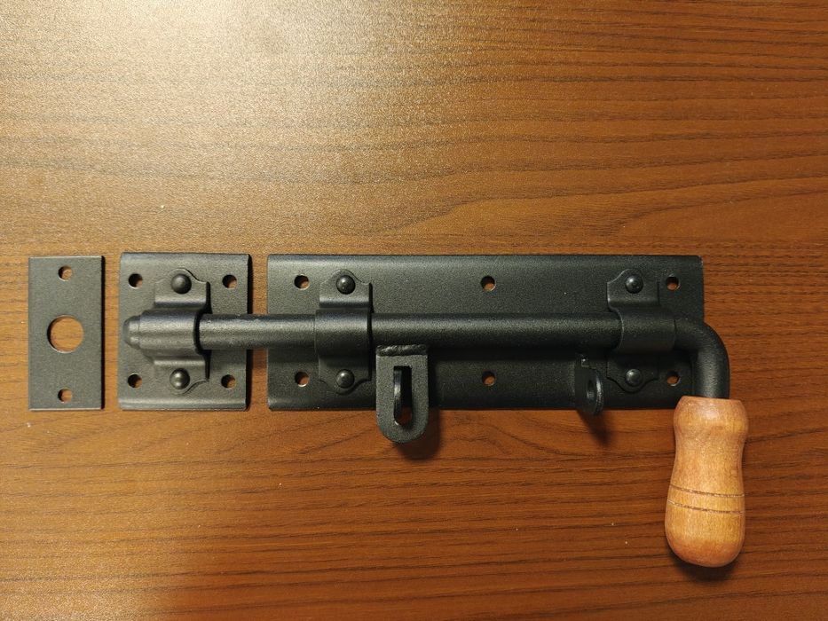 Zasuwa do bram i furtek uniwersalna