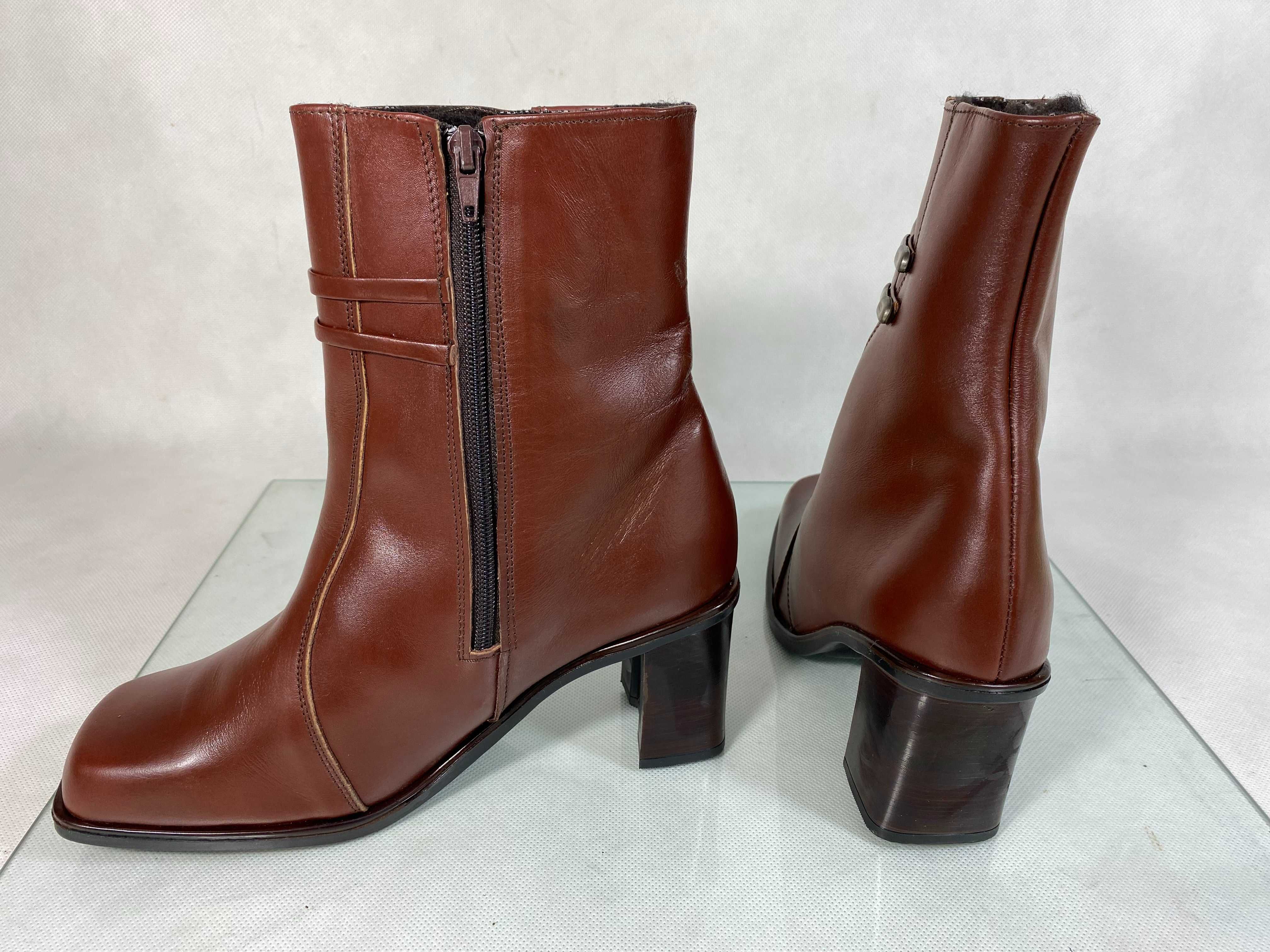 Buty Kozaki Damskie Skórzane Sztyblety Botki Zimowe na Obcasie