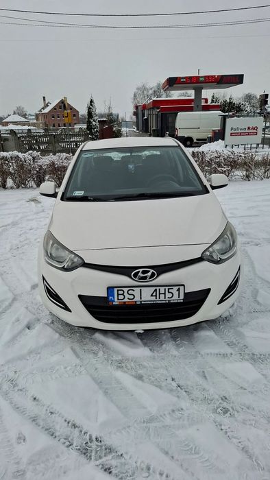 Hyundai i20 Sprzedam Hyundai i20 2013 r. Poj 1120cm3,