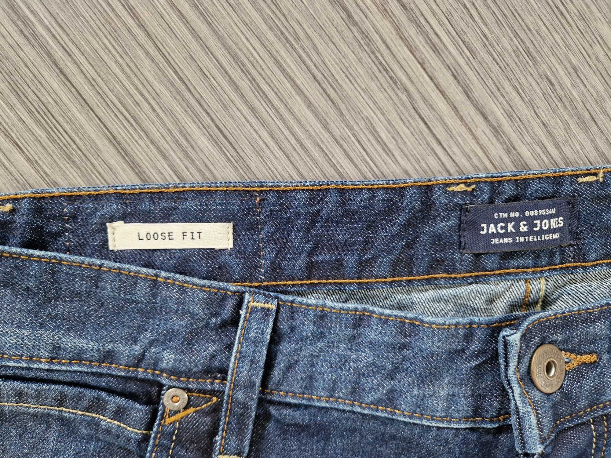 Nowe, dżinsowe spodenki marki Jack & Jones