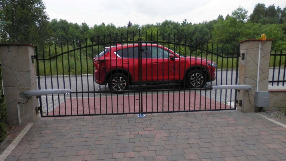 BRAMY Krispol brama Hormann garażowa Szlabany  Napędy bram NICE