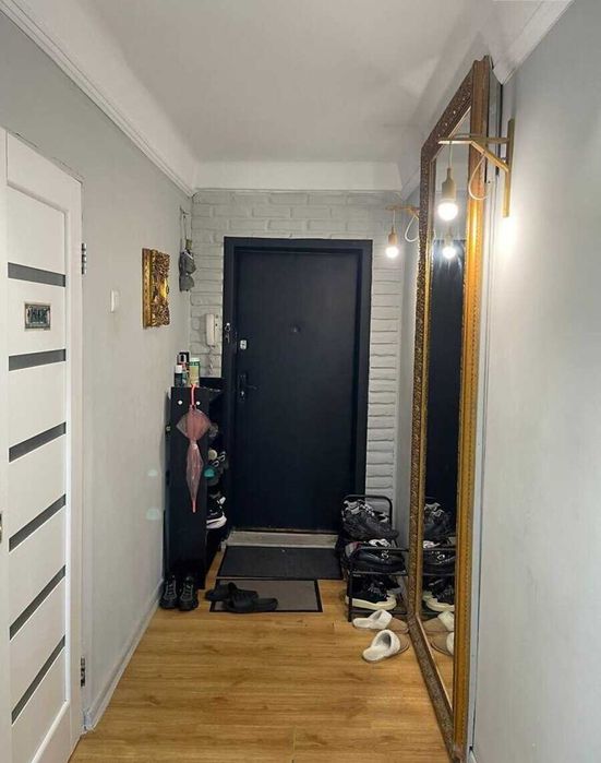 Продам 2х комнатную квартиру возле парка КПИ