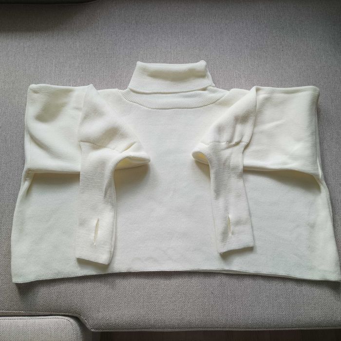 Komplet  damski dwuczęściowy