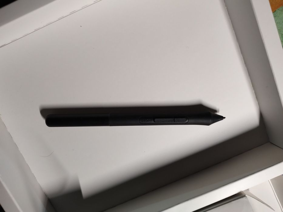 Графічний планшет Wacom Intuos S Bluetooth (Фісташковий)