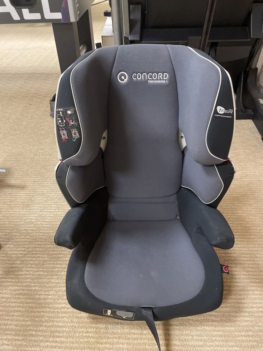 Автокрісло Concord