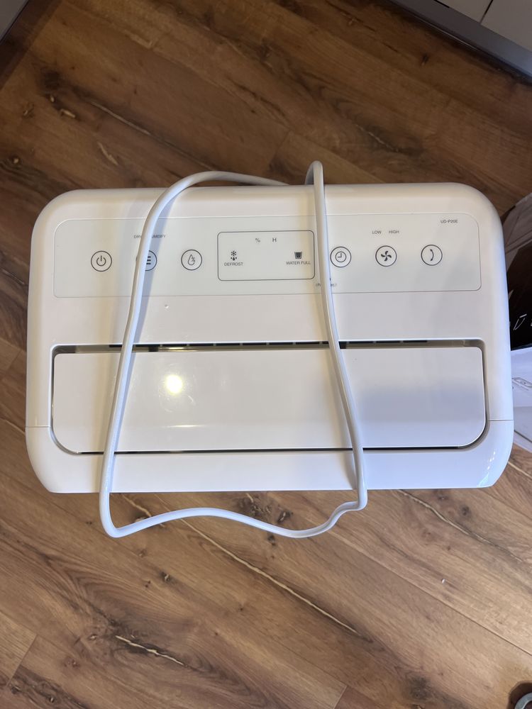 Osuszacz pochłaniacz Sharp UD-P20-W idealny, nowy