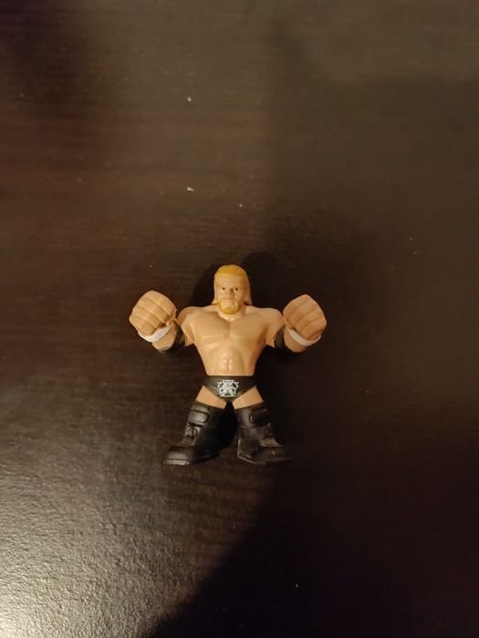 Figuras de ação da WWE - Brock Lesnar e Triple H (portes grátis)