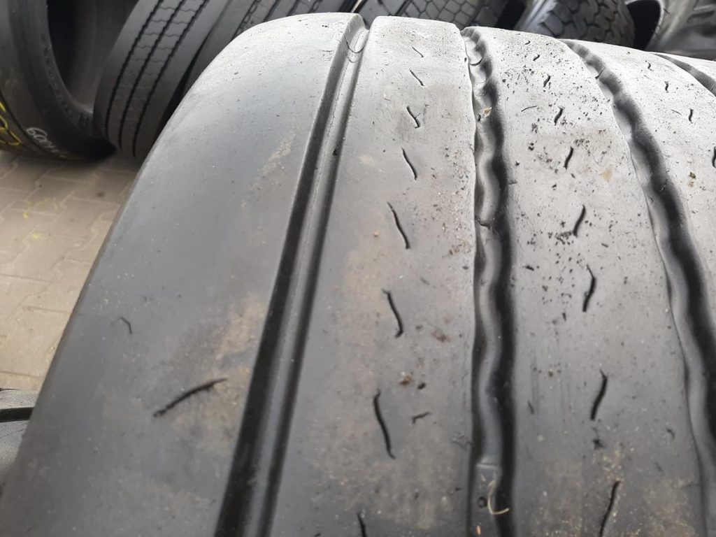 Opona używana ciężarowa 455/40R22.5 HAKOOK TL10+ 800zł C2505