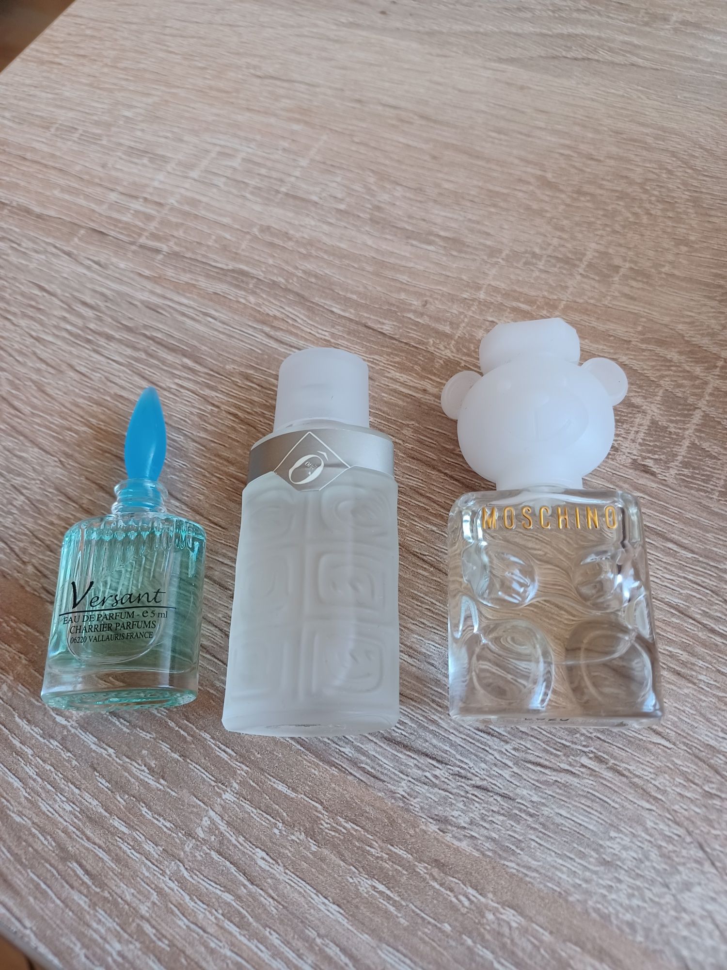 Miniaturki perfum 3sztuki orginalne.  .