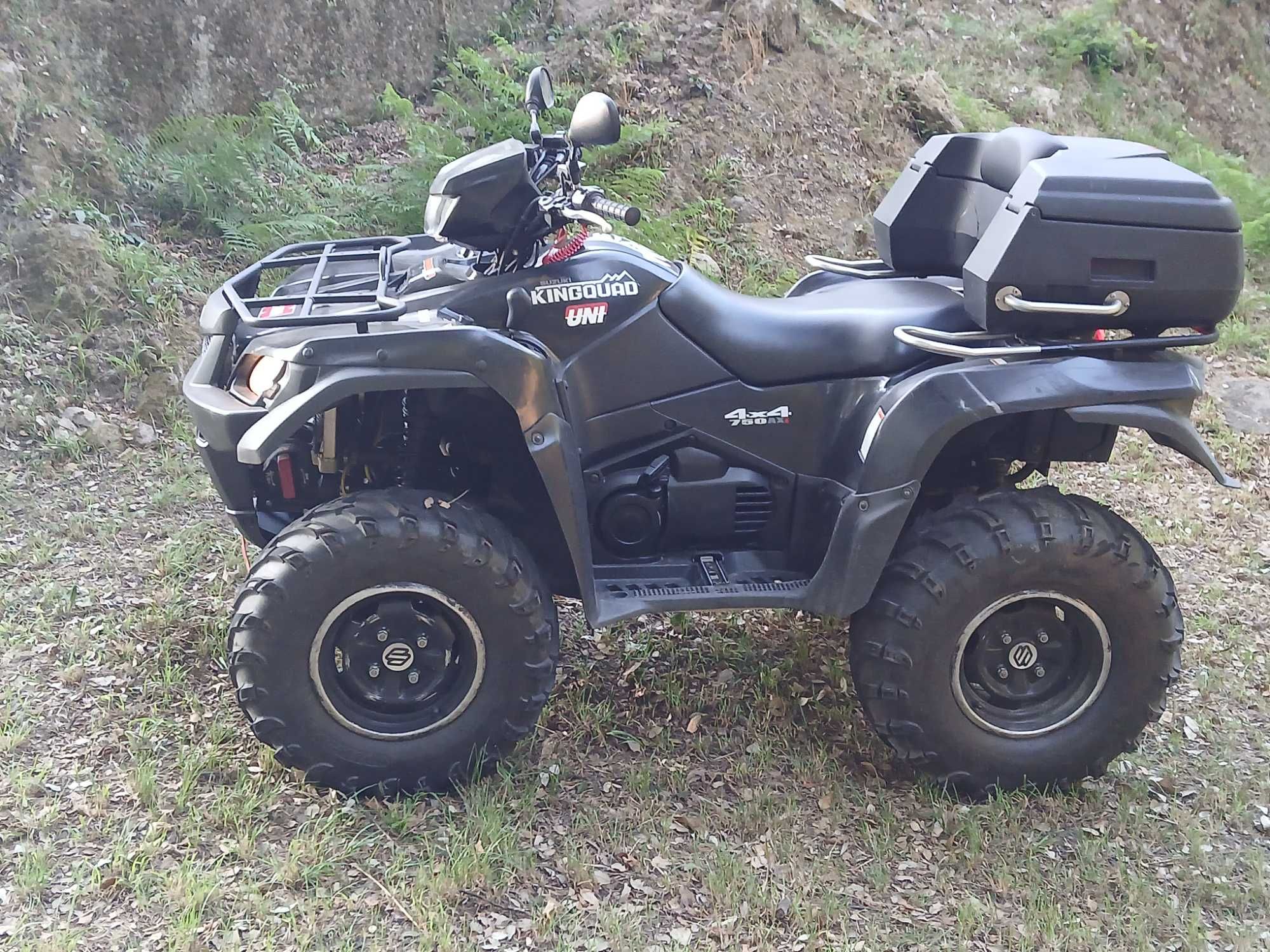 Moto 4 Suzuki KINGQUAD