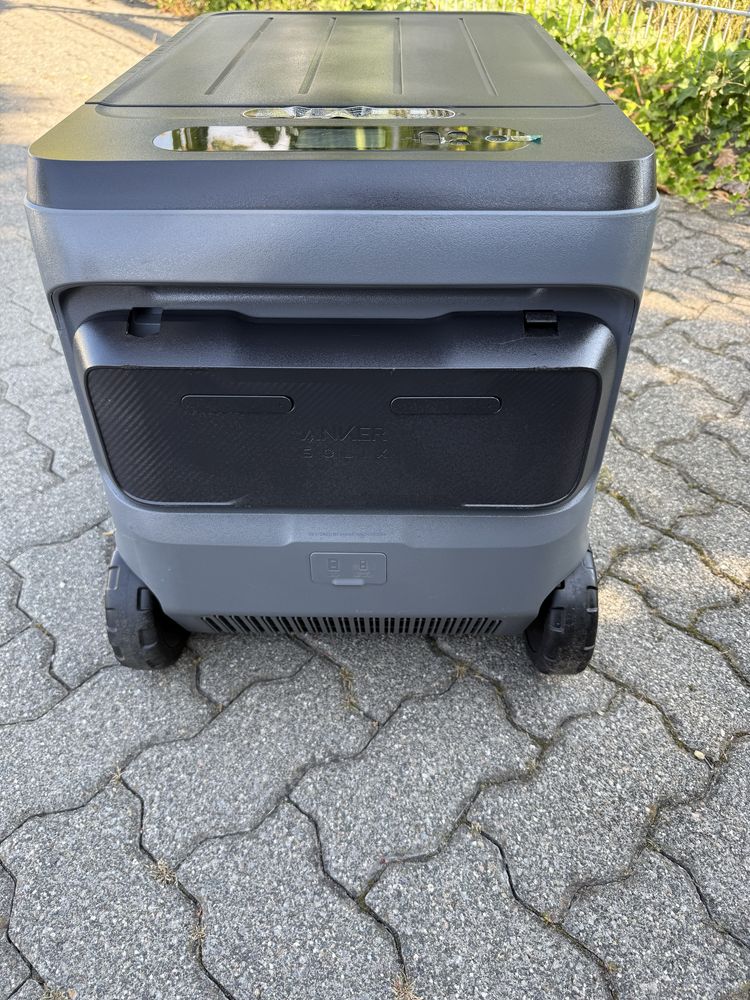 Anker Solix EverFrost2 23L przenośna lodówka + bateria .