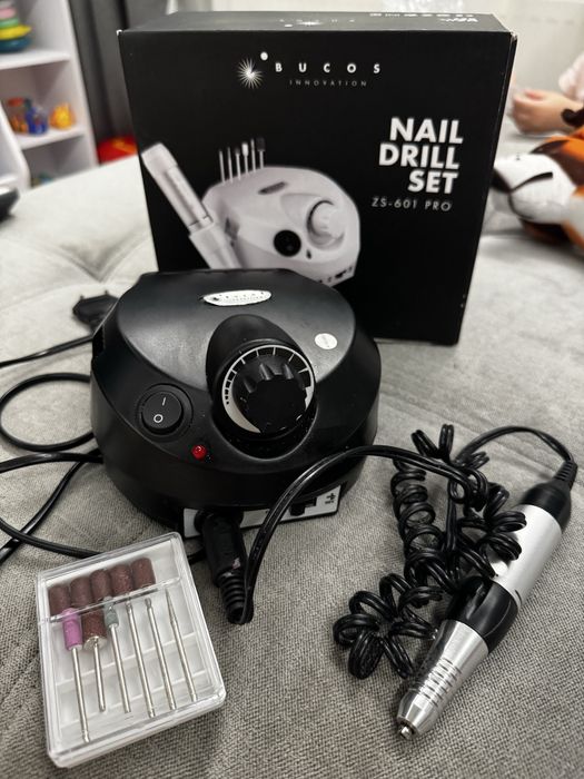 Лампа і фрейзер для манікюру