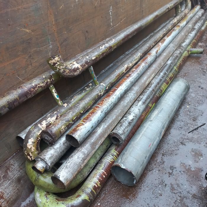 Труби на буржуйку та стовпці