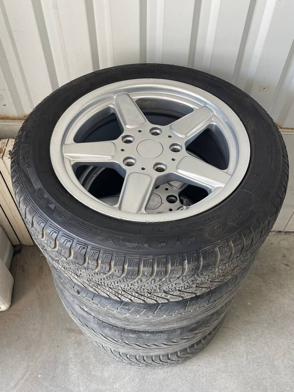 Продам Диски ALUTEC M6 Schnitzer R16 5x120 et42 J7