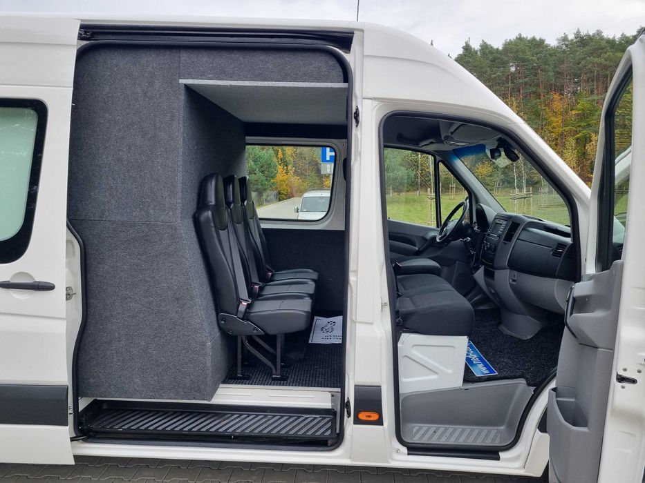 Zabudowa  6 - 7 Osobowa do Busa z Homologacją