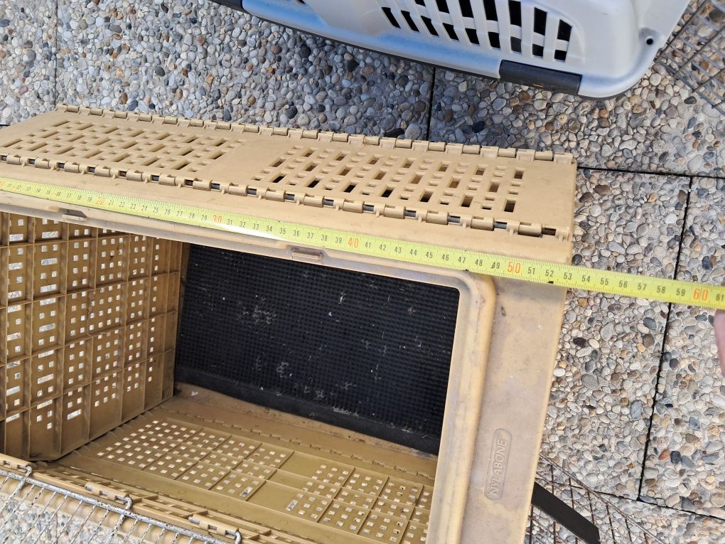 Caixas transportadoras para cães de pequeno porte ou gato