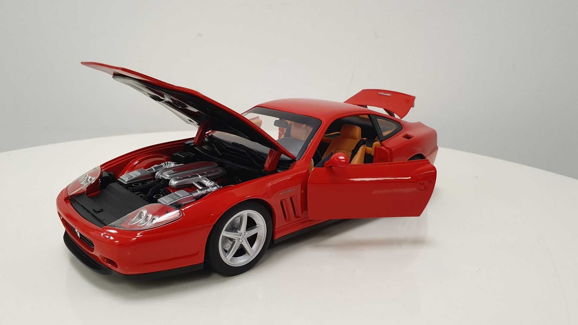 1:18 Ferrari 575 MM 2002 - HOT WHEELS