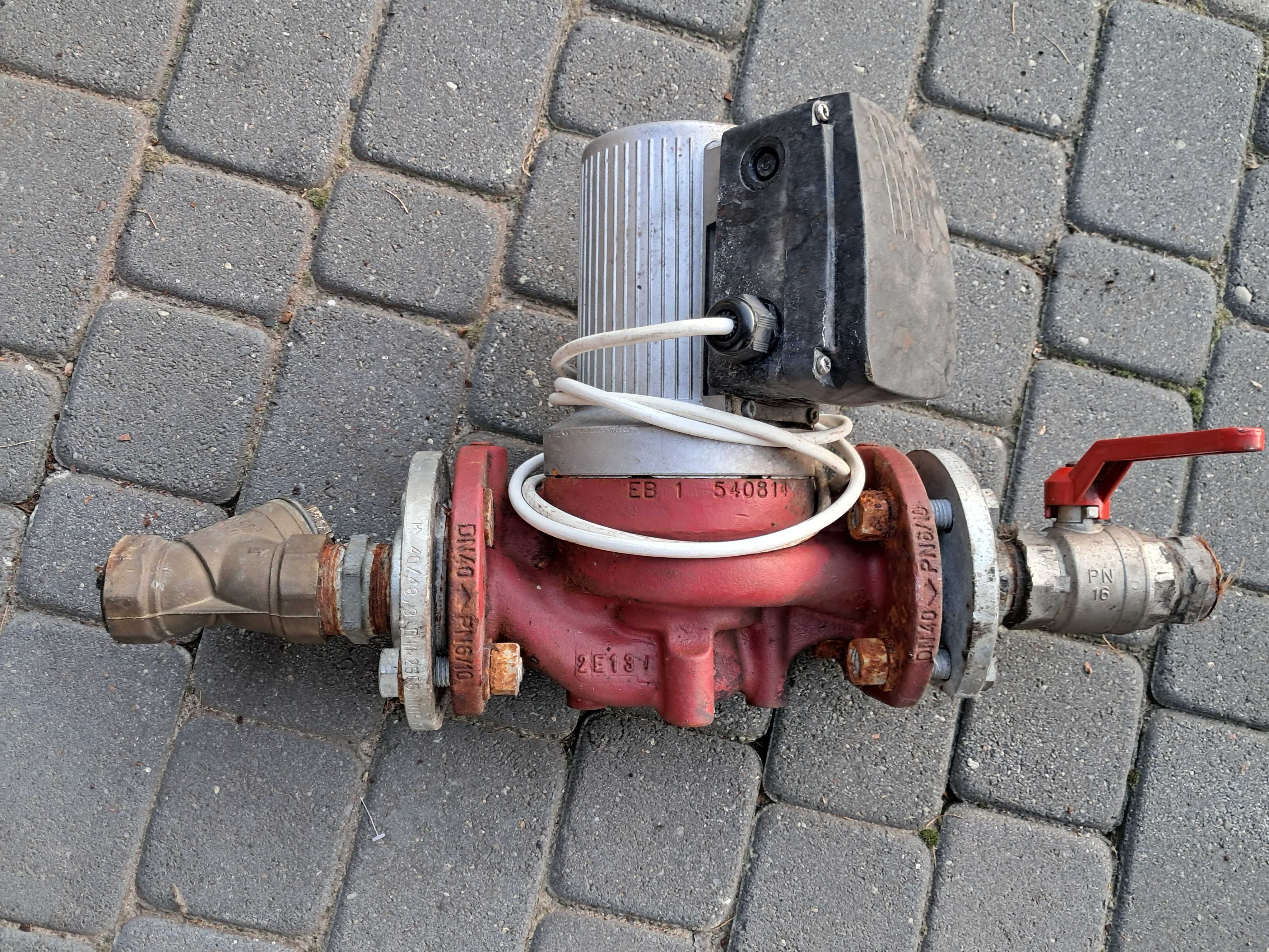 Pompa obiegowa Grundfos 40-120F