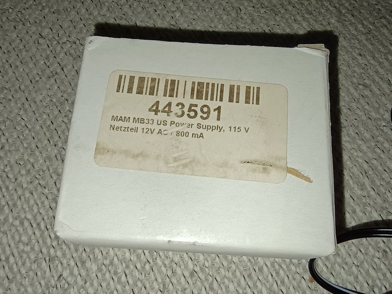 Mam MB33 analogowy syntezator
