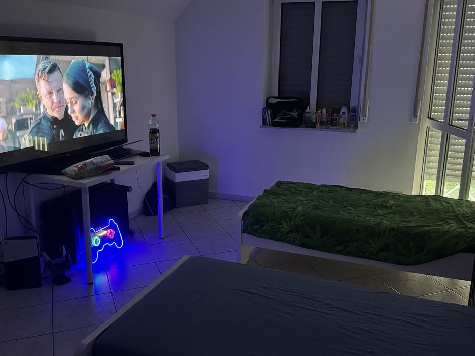 Telewizor 65 Calley LG z pilotem bez smart