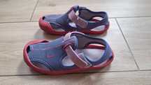 Sandaly dziewczęce NIKE 32