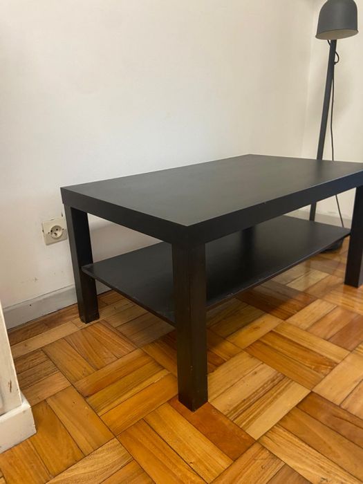 Mesa de centro preto