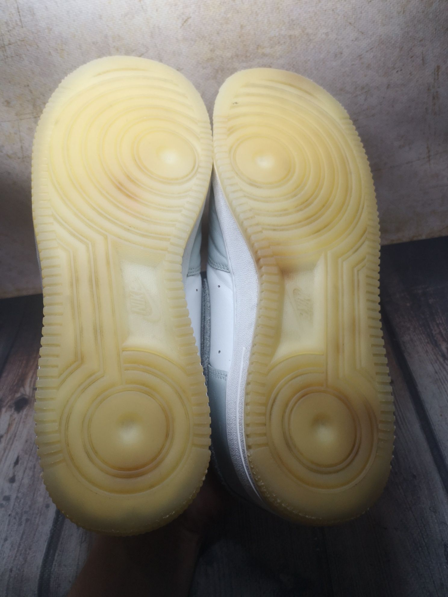 Buty Nike Air Force 1 r42,5 / jordan / dunk