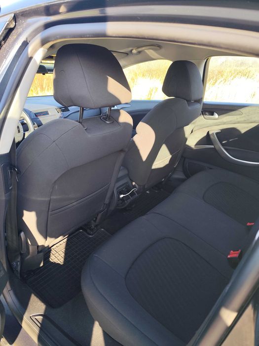 Citroen C5 X7 2.0 benzyna + LPG 140 KM