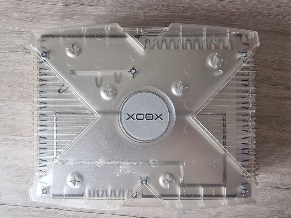 Konsola XBOX Classic Crystal Edition oryginalny stan, pad,