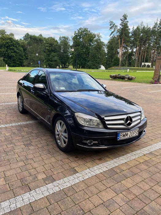 Mercedes-Benz C220