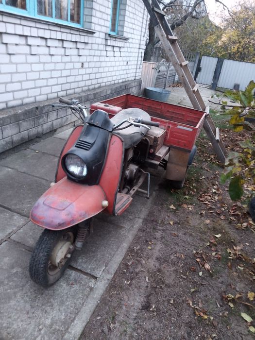 Муравєй робочий, потрібен тільки акумулятор