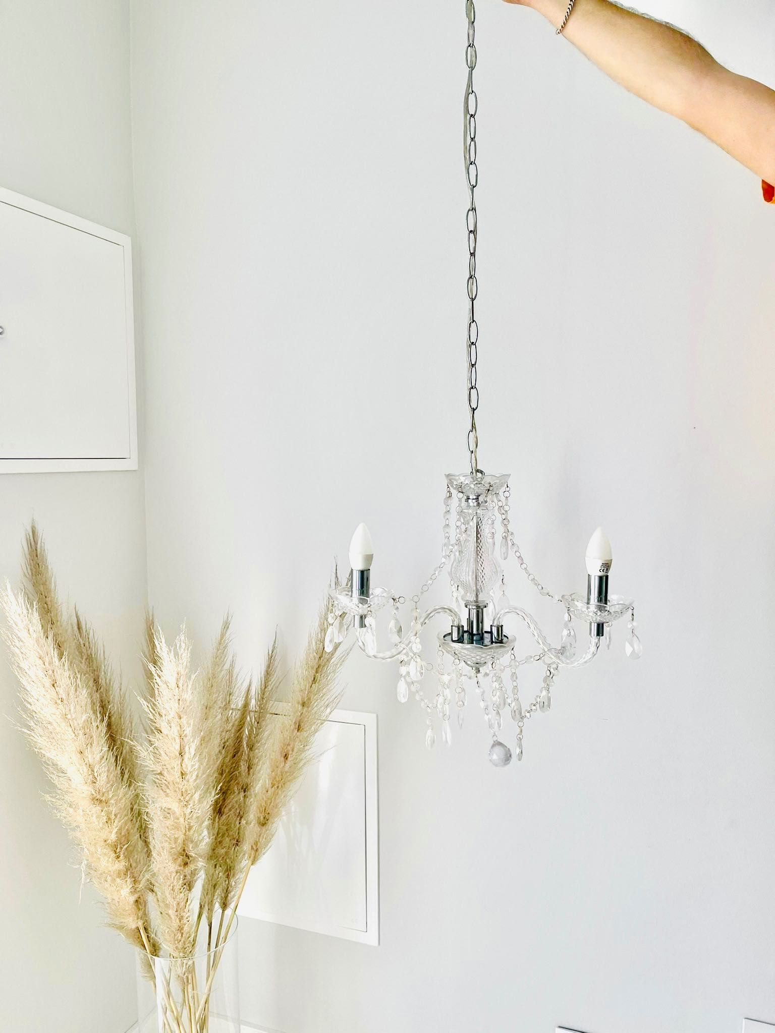 Conjunto de Lustres em Cristal com lâmpadas incluídas!
