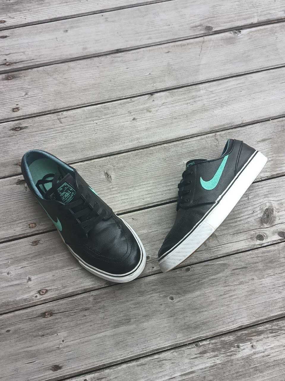 Кросівки найк. Кросівки 40р. Кросівки Nike. Nike Stefan Janoski