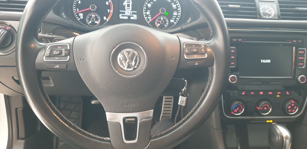 Продам Passat SE SPORT 2014г