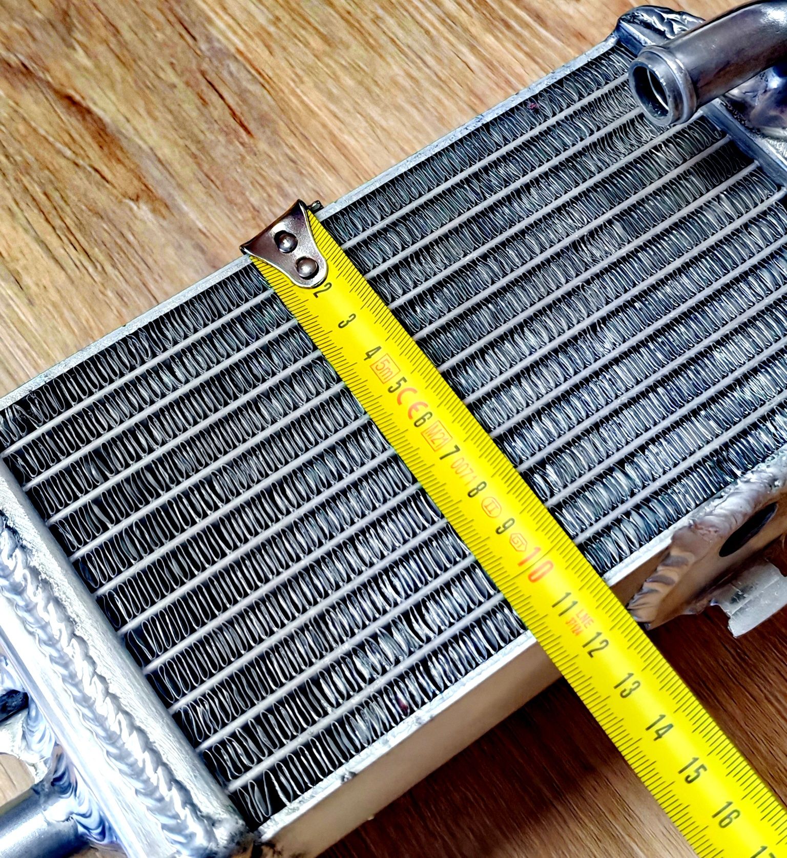 Radiador Alumínio Yamaha DT50, montagem direta mais volume original