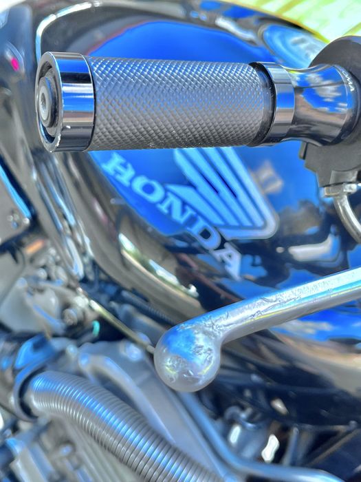 Продам. Honda hornet 600f2