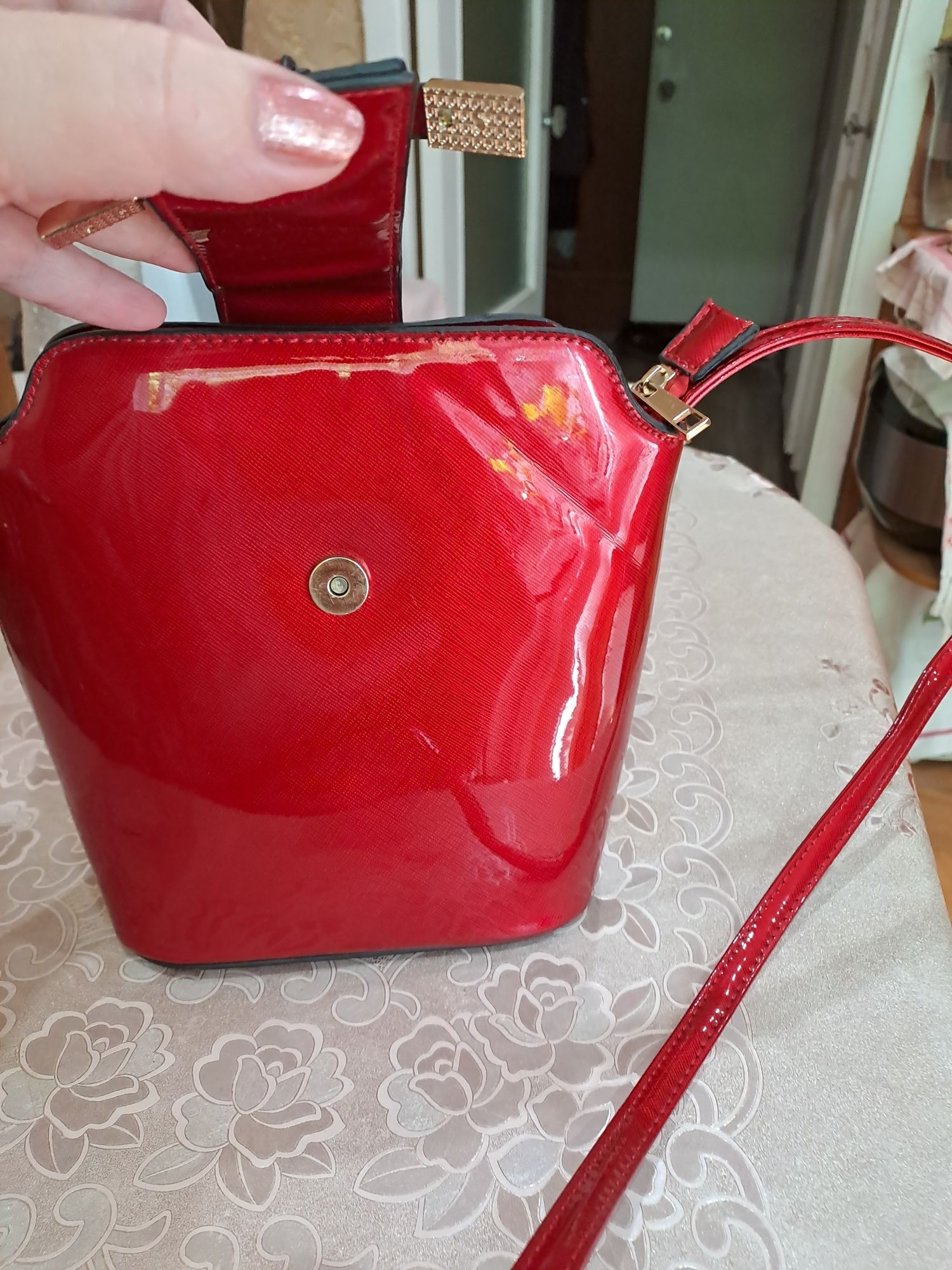Продам стильную сумочку