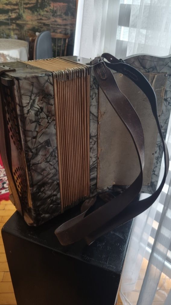 Akordeon Hohner Verdi II 80