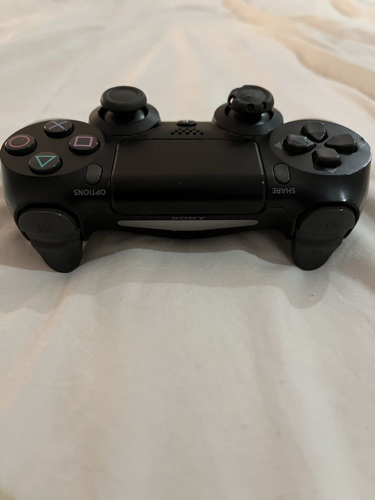 Playstation 4 slim 1T