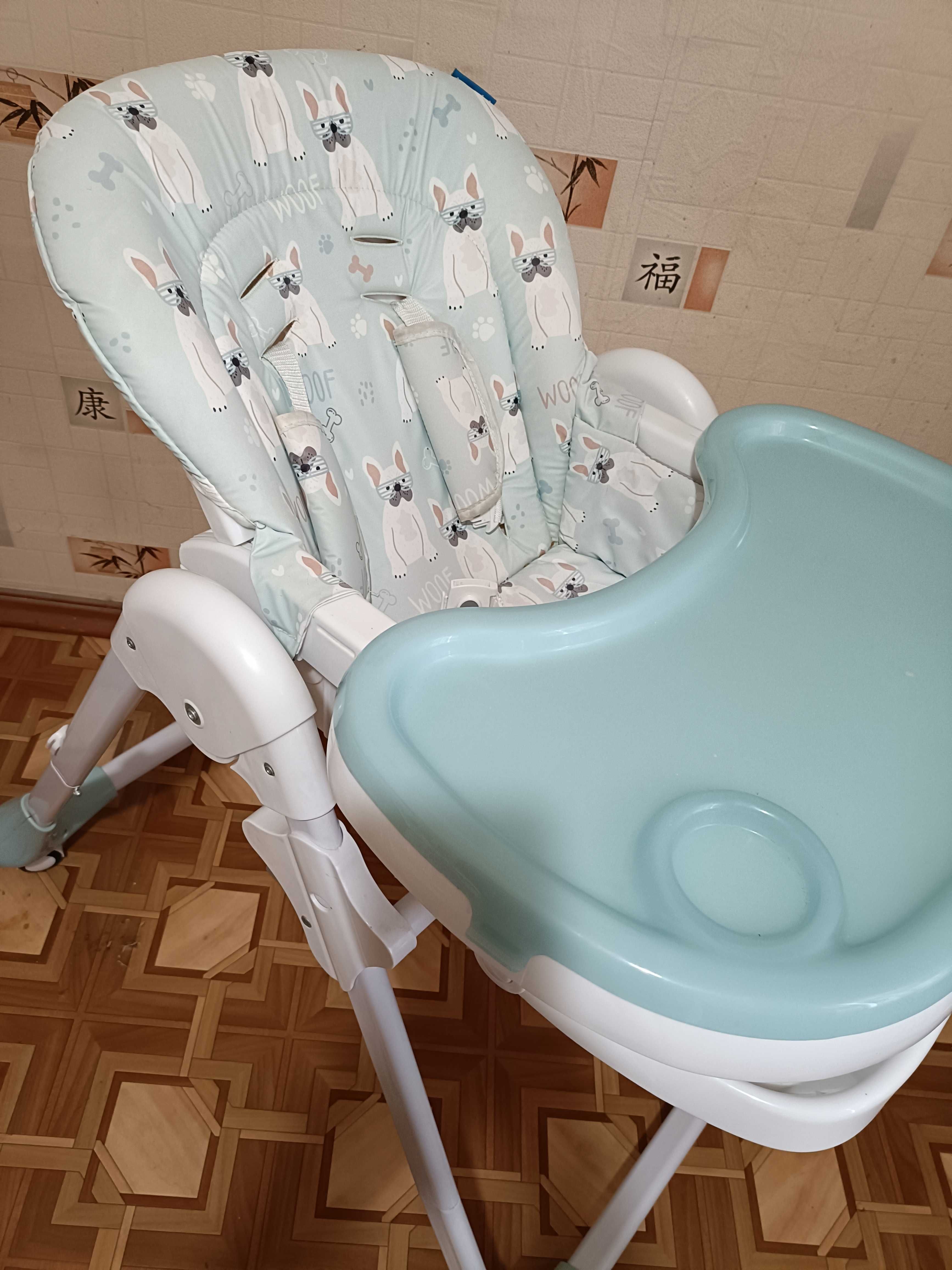 Продам годувальний столик для хлопчика