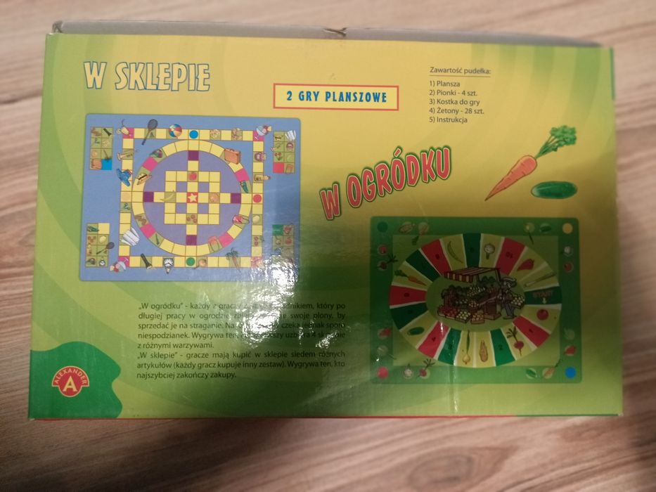 Gra w sklepie w ogródku