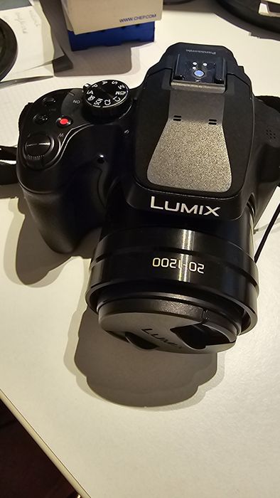 Maquina Lumix/Panasonic DC FZ82 D--zoon otico 60x