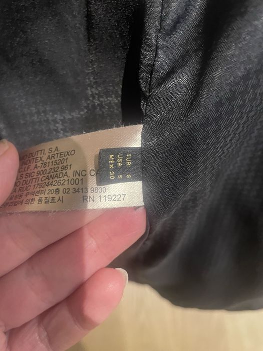 Kurtka puchowa Massimo Dutti rozmiar S - stsn bardzo dobry