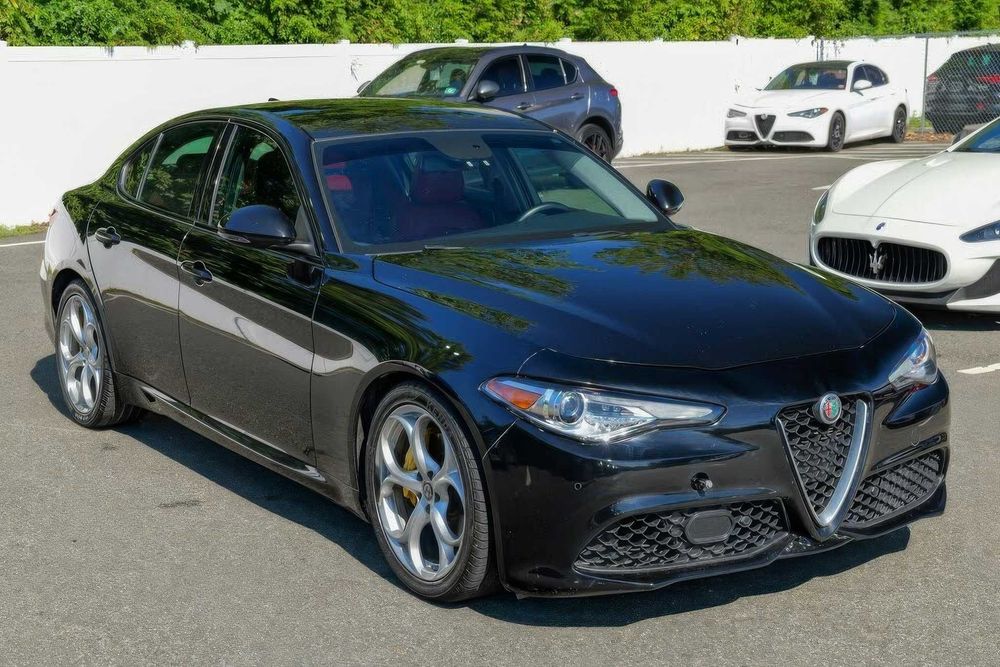 Alfa Romeo Giulia Ti Sport      2019