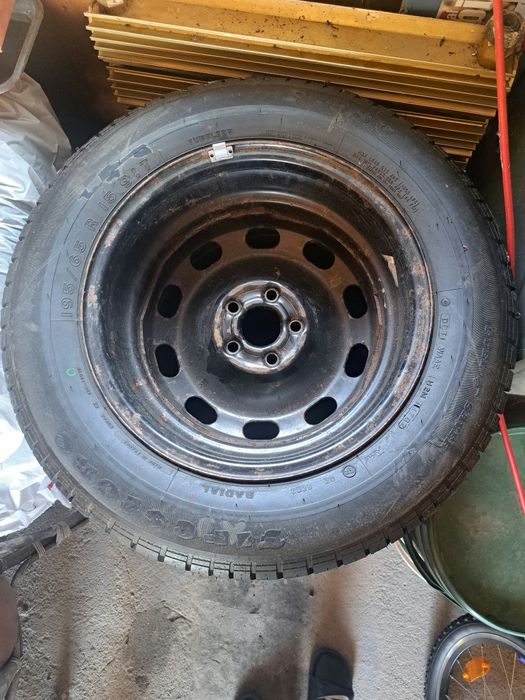 Opony letnie 195 x 65 + koło zapasowe