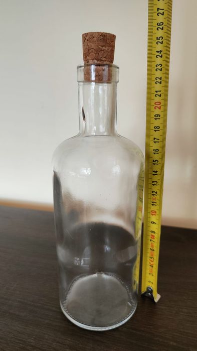 Butelka z korkiem, idealna na nalewkę