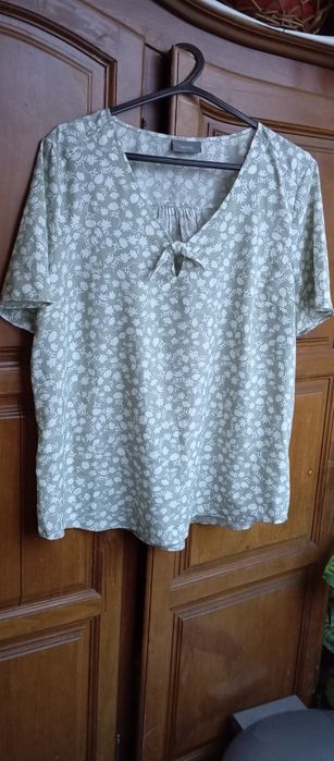 Blusa de senhora muito bonita 44