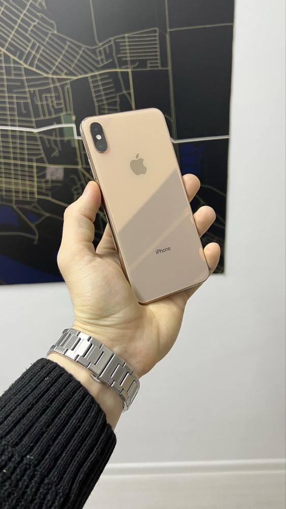 ХS Max 512 Gb чехол,стекло и шнур идут в комплекте